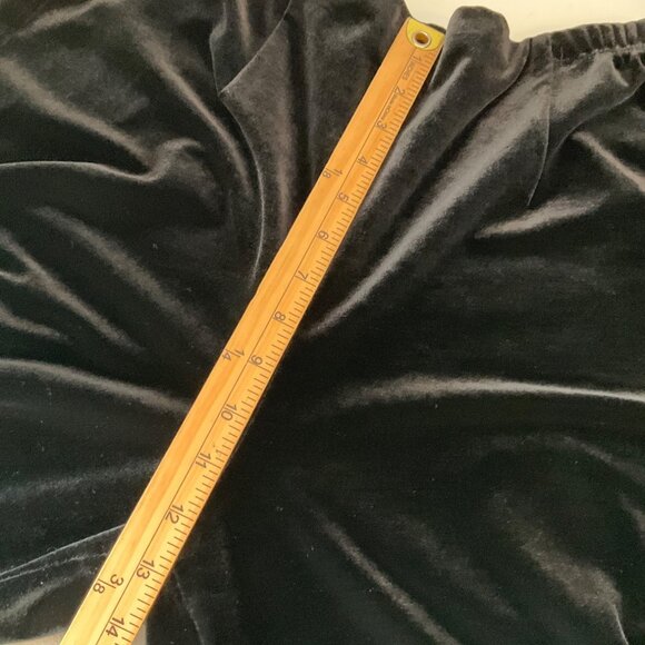 VTG Chicos Sz Large Black Velvet Pull-On Pants Short Wide Leg - Picture 8 of 13